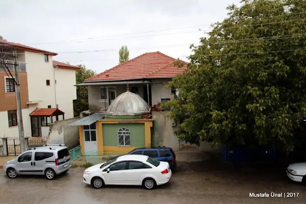 Karaağaç baba türbesi - Resim 4