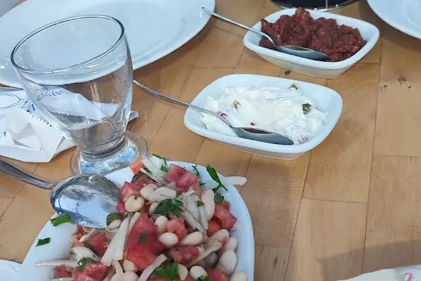 ZORBEY ET MANGAL - Resim 4