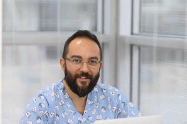 Dt. Erman Ürer, Diş Hekimi - Resim 4
