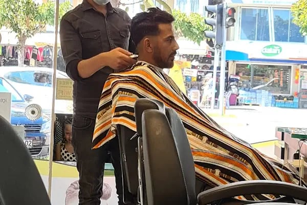 King Hairdresser (King Kuaför) - Resim 10