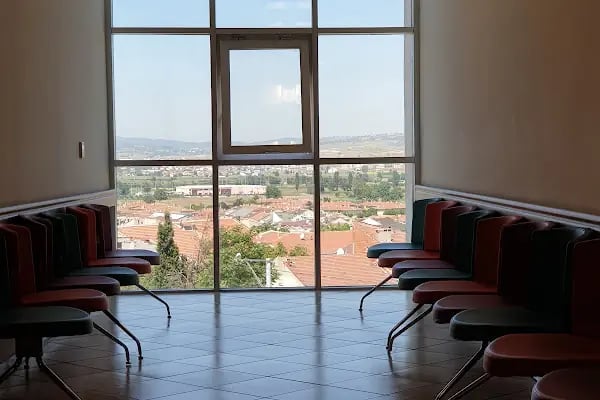 İnegöl Ağız ve Diş Sağlığı Hastanesi - Resim 15