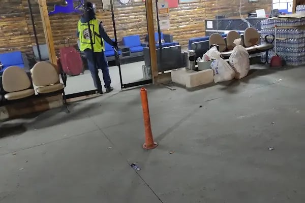 Varan Turizm Ataşehir Terminali - Resim 9