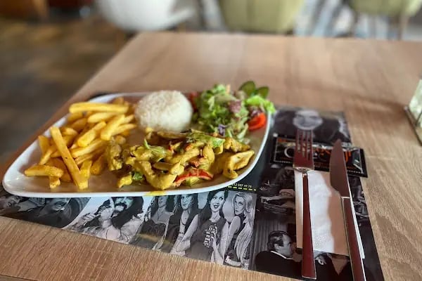 Nostalji Cafe 2 - Resim 19