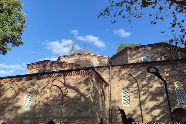 Gazi Orhan Bey Camii - Resim 5