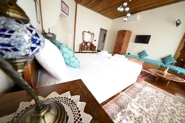 Kadılar Paşazade Konağı - Resim 13