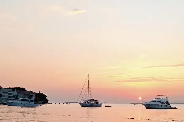 Bayramoğlu Ada Plaj Ve Dinlenme Tesisi - Resim 18