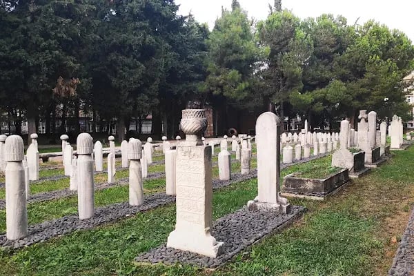 II. Murad Türbesi - Resim 8