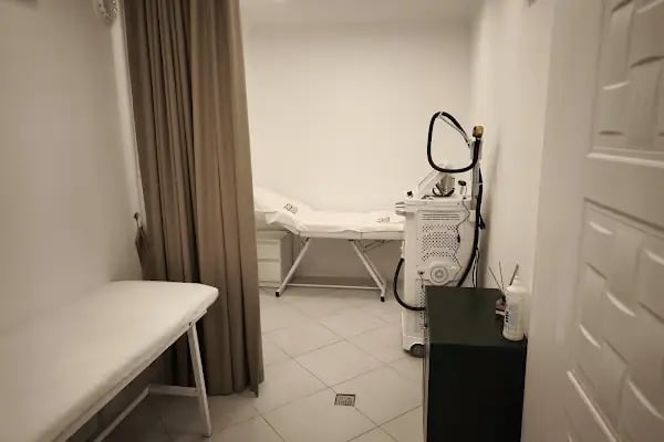 Selda Beauty - Turgutreis Güzellik Merkezi Turgutreis Kuaför Salonu - Resim 2