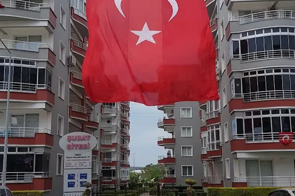 Şubat Sitesi - Resim 1