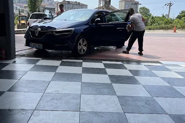 ÇAVUŞ OTO YIKAMA غسيل السيارات سيارة صغيرة 500 ليرة تركية سيارة كبيرة 600 ليرة تركية - Resim 9