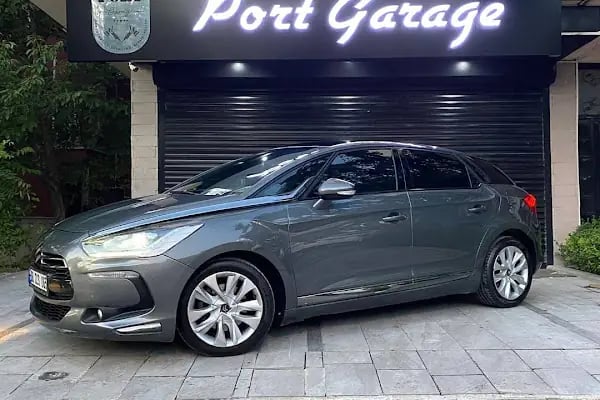 Port Garage - Resim 4