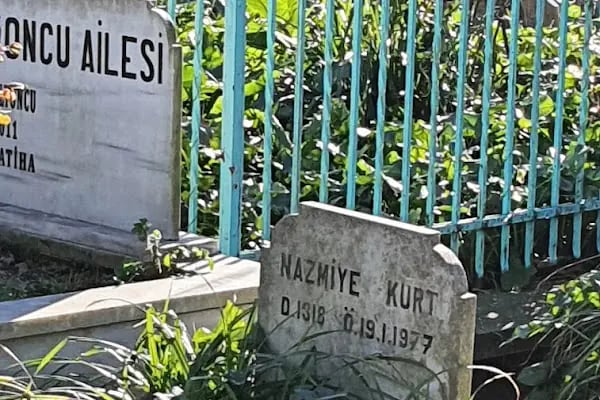 Istanbul Büyükşehir Belediyesi Sarıyer Mezarlığı - Resim 6