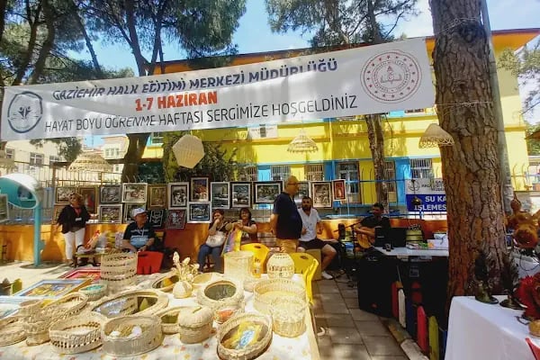Gaziemir Halk Eğitim Merkezi - Resim 17