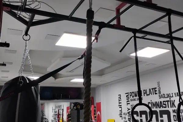 İzzet Arabacı Fitness & Fight Club - Resim 9