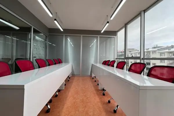 American Vip Yabancı Dil Kursu Görükle Şubesi - Resim 5
