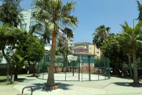 Güllü Çocuk Parkı - Resim 8