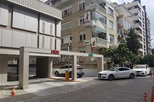 İZMİR BÜYÜKŞEHİR BELEDİYESİ İZELMAN A.Ş. Tam Otomatik Alsancak Otoparkı - Resim 1