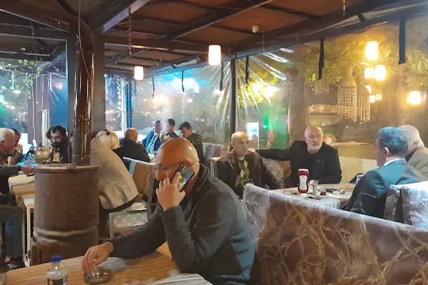 Vitamin Cafe - Resim 4