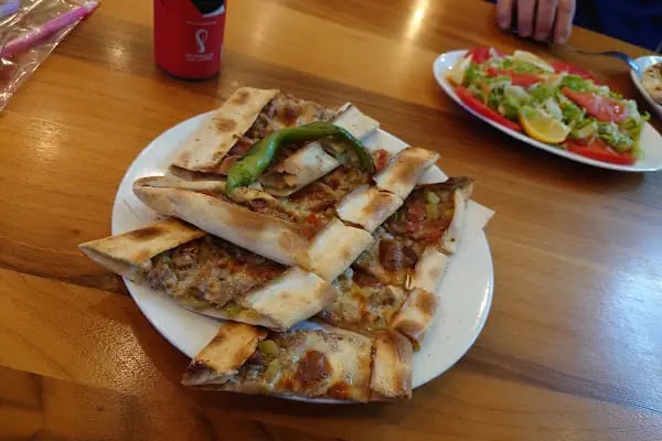 Cihangir Pide Ve Simit Sarayı - Resim 2