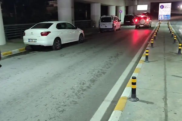 İzmir Rent Car İzmir Havalimanı Araç Kiralama - Resim 4