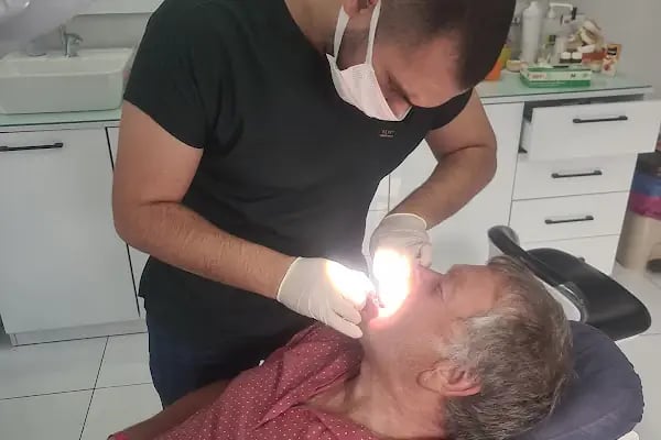 Dental Ata Clinic - Alanya Diş Polikliniği - Resim 15