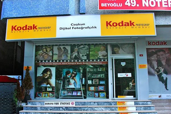 Coşkun Fotoğrafçılık Acele Biyometrik Vesikalık - Resim 1