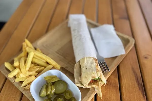 Eflatun Cafe Fastfood - Resim 7