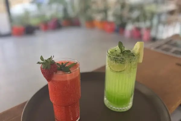 Eflatun Cafe Fastfood - Resim 3