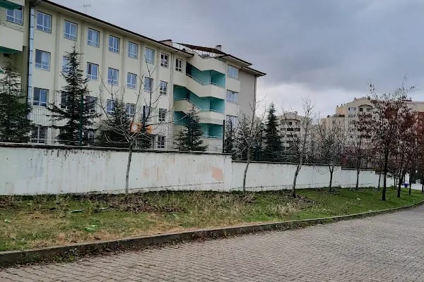 ŞEHİT OĞUZHAN YAŞAR ANADOLU LİSESİ - Resim 9