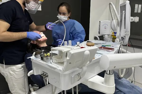 DentalExpertsTurkey | Özel Venta Klinik Ağız ve Diş Sağlığı Polikliniği - Resim 5