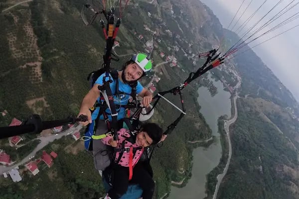 Trabzon Sera gölü Paraşüt Paragliding - Resim 9