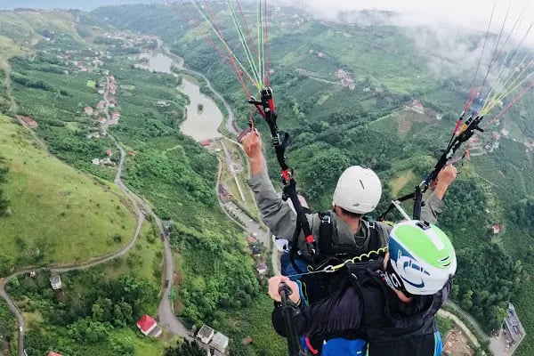 Trabzon Sera gölü Paraşüt Paragliding - Resim 5
