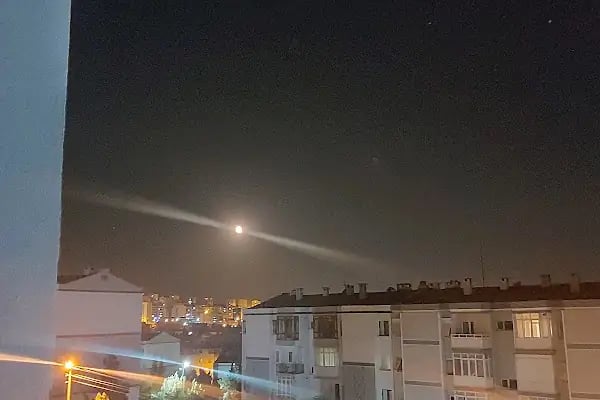 Dokuz Eylül Üniversitesi Öğrenci Yurdu - Resim 7