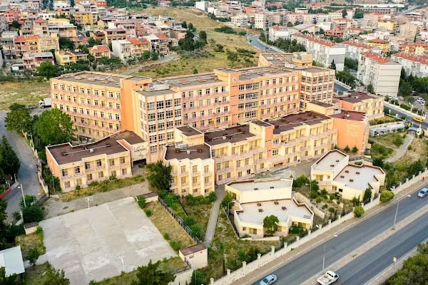 Dokuz Eylül Üniversitesi Öğrenci Yurdu - Resim 11