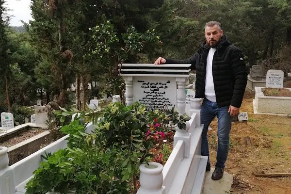 bahai gülistani cavid mezarlığı - Resim 16