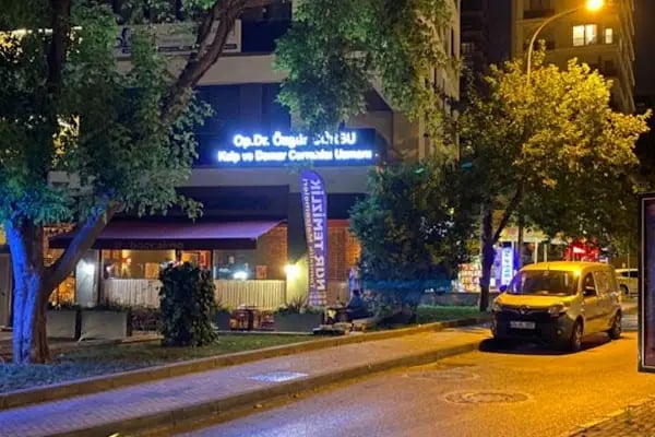 Op. Dr. Özgür Gürsu (Variscare) - Resim 9