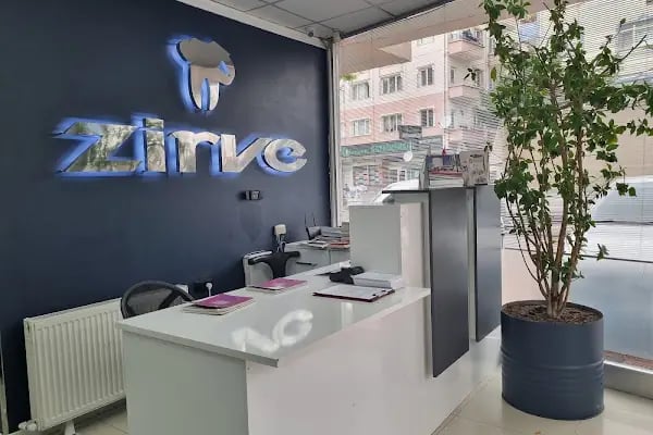 Özel Zirve Ağız ve Diş Sağlığı Polikliniği - Resim 2
