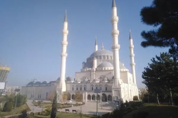 Batı Ataşehir Peronlar - Resim 14
