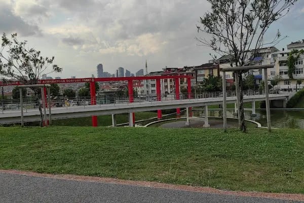 İSPARK Azerbaycan Dostluk Parkı Zeminaltı Otoparkı - Resim 4