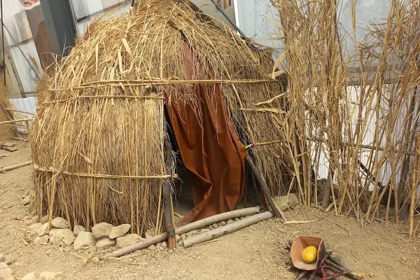 Yeşilova Höyüğü Ziyaretçi Merkezi - Resim 12