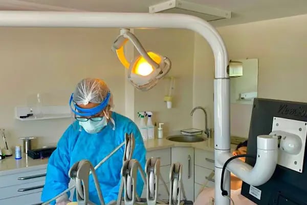 Diş Hekimi İnci Kızıltan Muayenehanesi - Resim 10