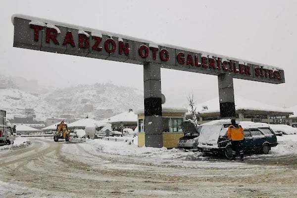 Trabzon oto galericiler sitesi - Resim 12