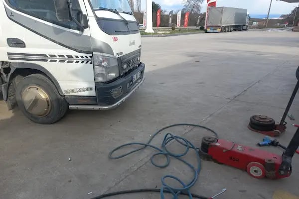 İnegöl Vezir Oto Lastik-Yol Yardım 7/24 - Resim 12