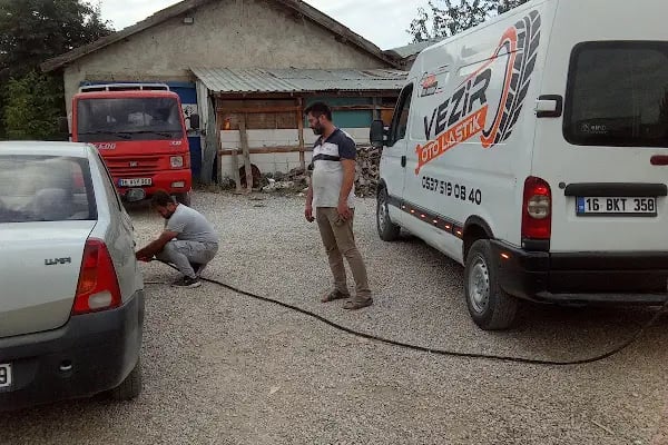 İnegöl Vezir Oto Lastik-Yol Yardım 7/24 - Resim 15