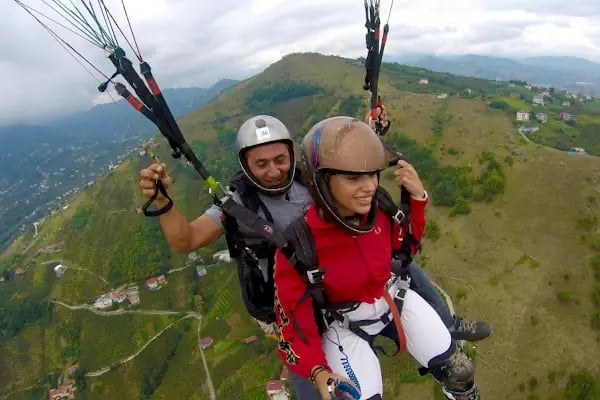 Trabzon Sera Gölü Yamaç Paraşütü - Resim 4