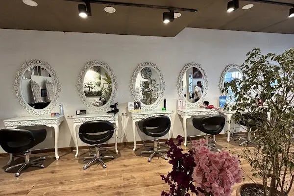 Kuliss Hair&amp;Beauty - Resim 4