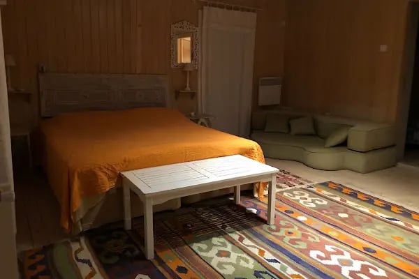 Astopia Hotel &amp; Cafe - Resim 10