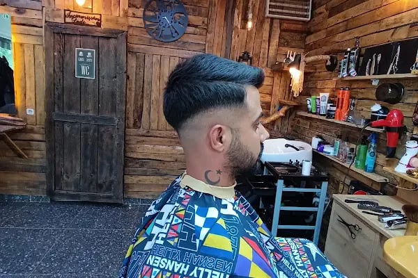 Altıntaş Hair Studio - Resim 3