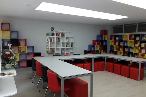 Şehit Piyade Teğmen Furkan Yayla Kütüphanesi - Resim 7