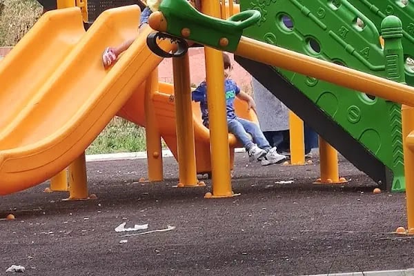 Adile Naşit Parkı - Resim 13